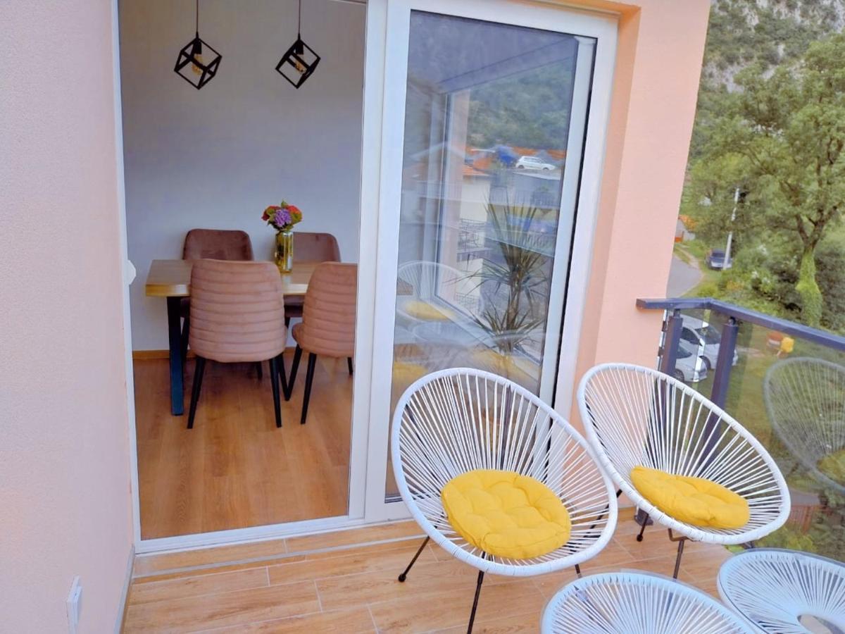 Appartement Dora Kotor