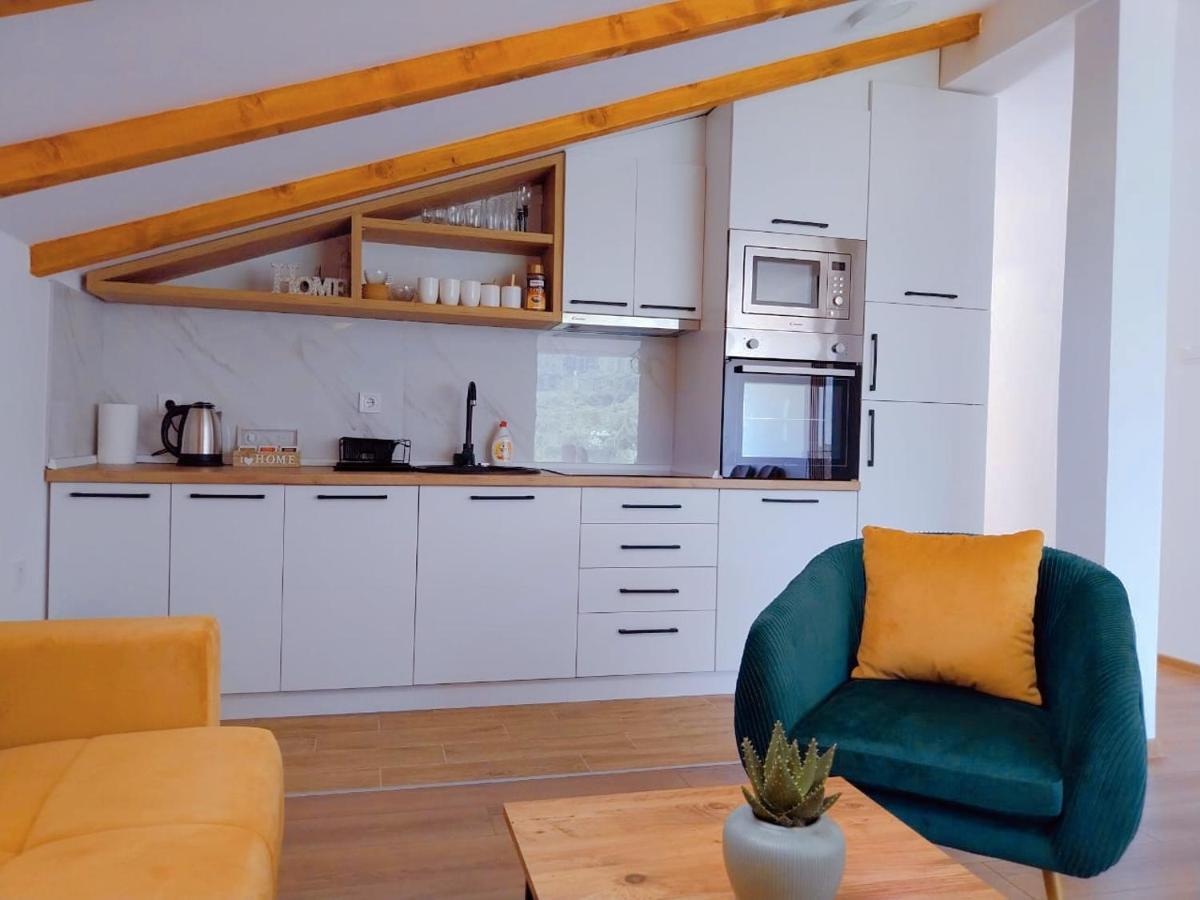 Appartement Dora Kotor